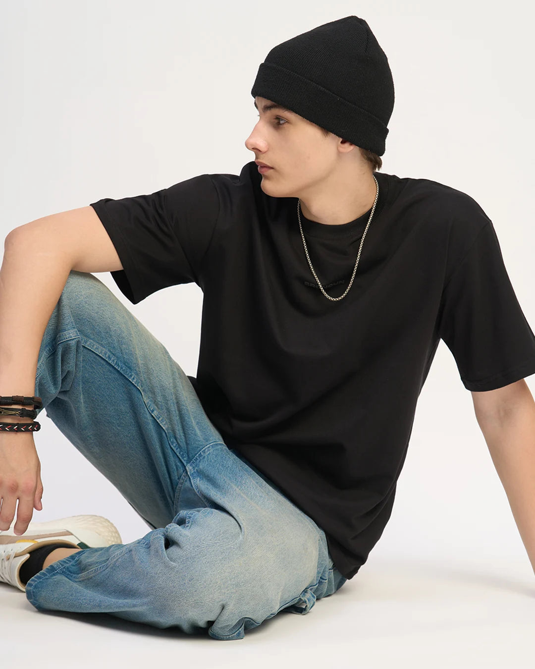 Black - 240 GSM Broversized T-shirt