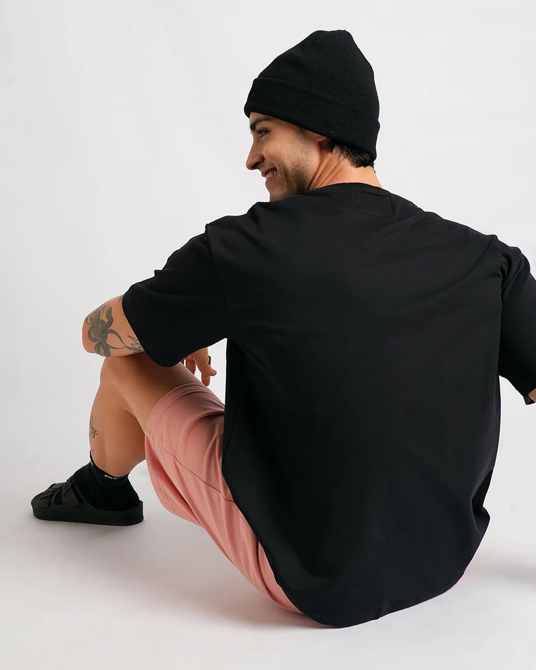 Black - 240 GSM Broversized T-shirt
