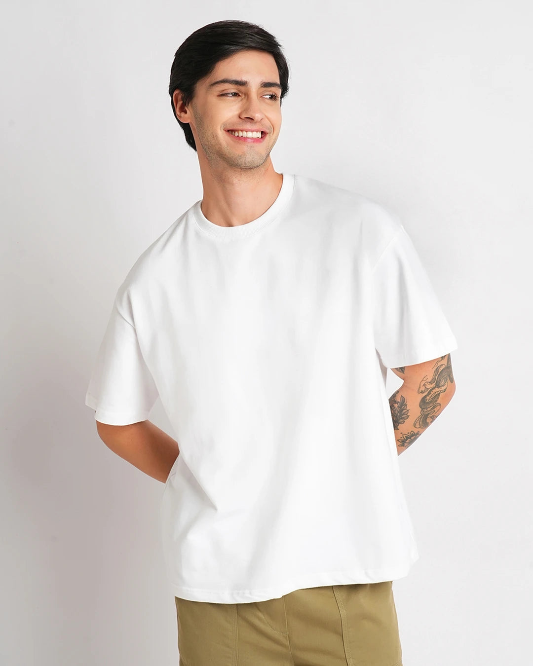 White - Oversized T-shirt